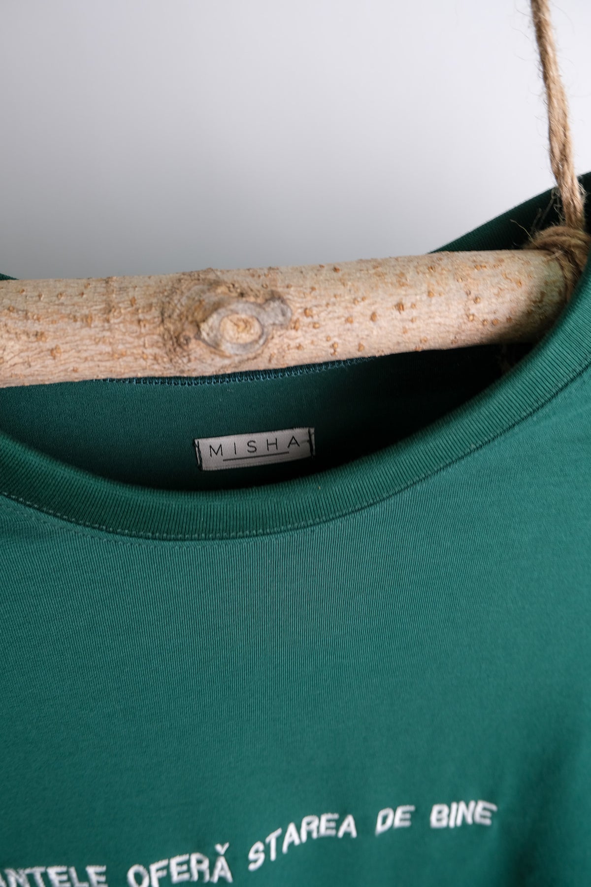 Tricou Verde Plantele oferă stare de bine Verde
alb