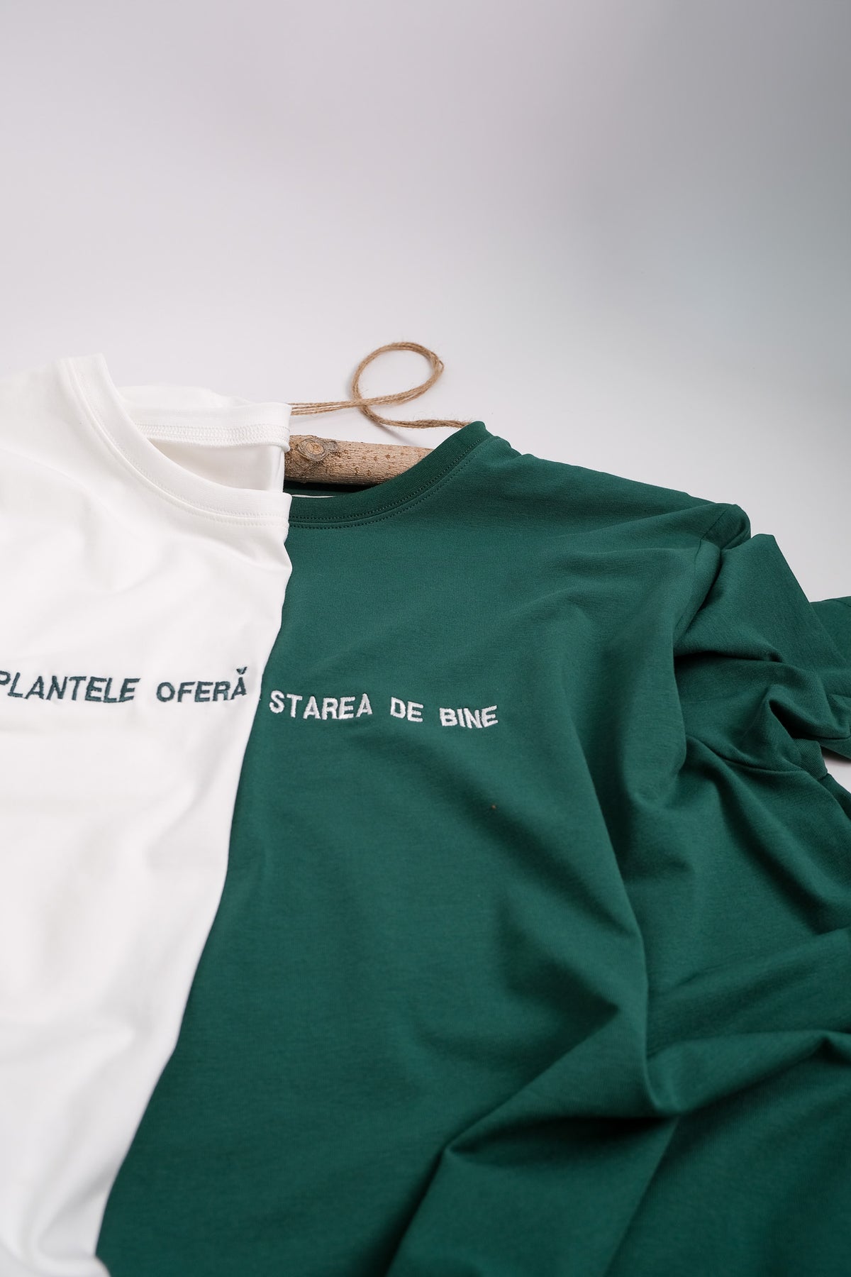 Tricou Verde Plantele oferă stare de bine Verde
alb