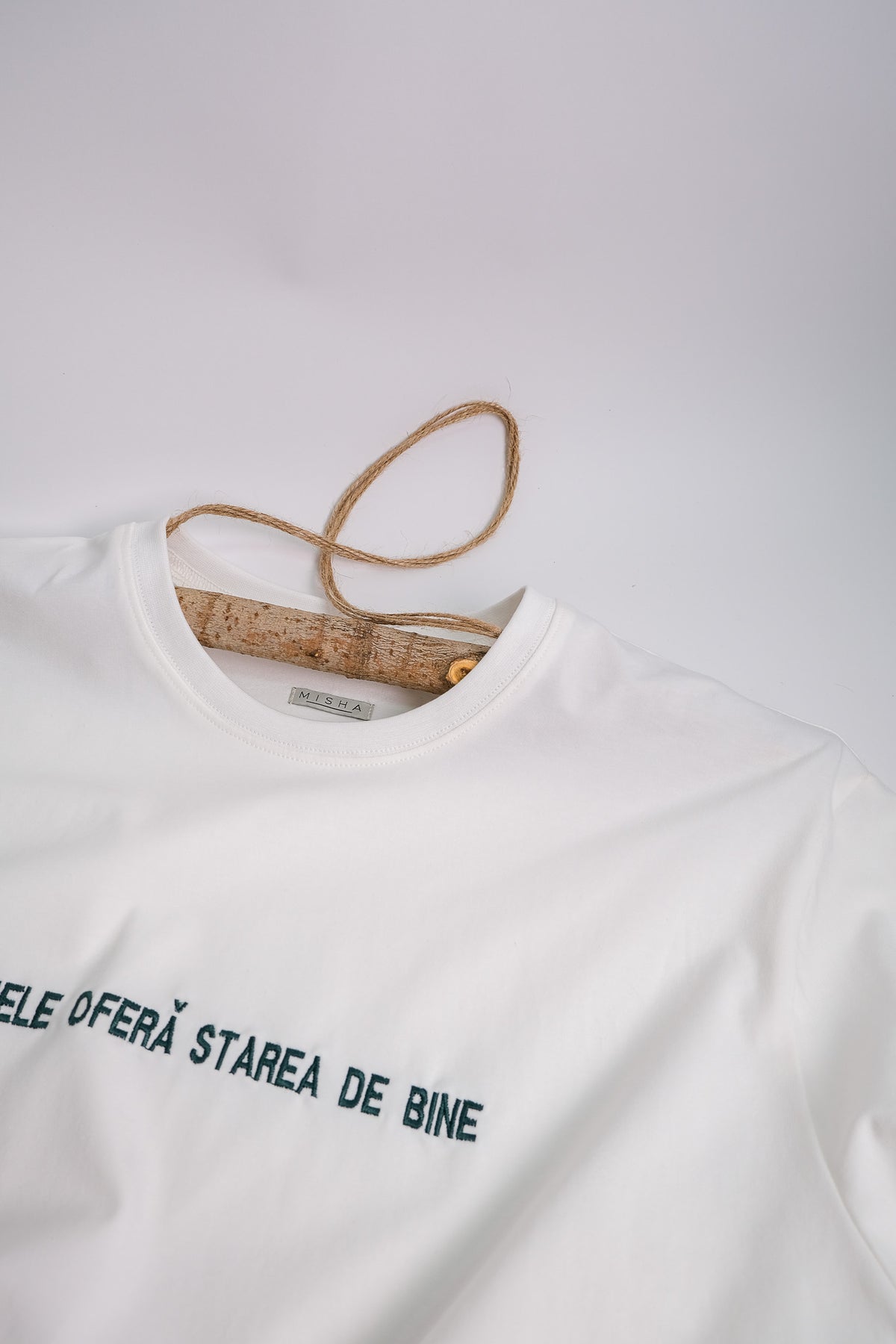 Tricou Verde Plantele oferă stare de bine Verde
alb