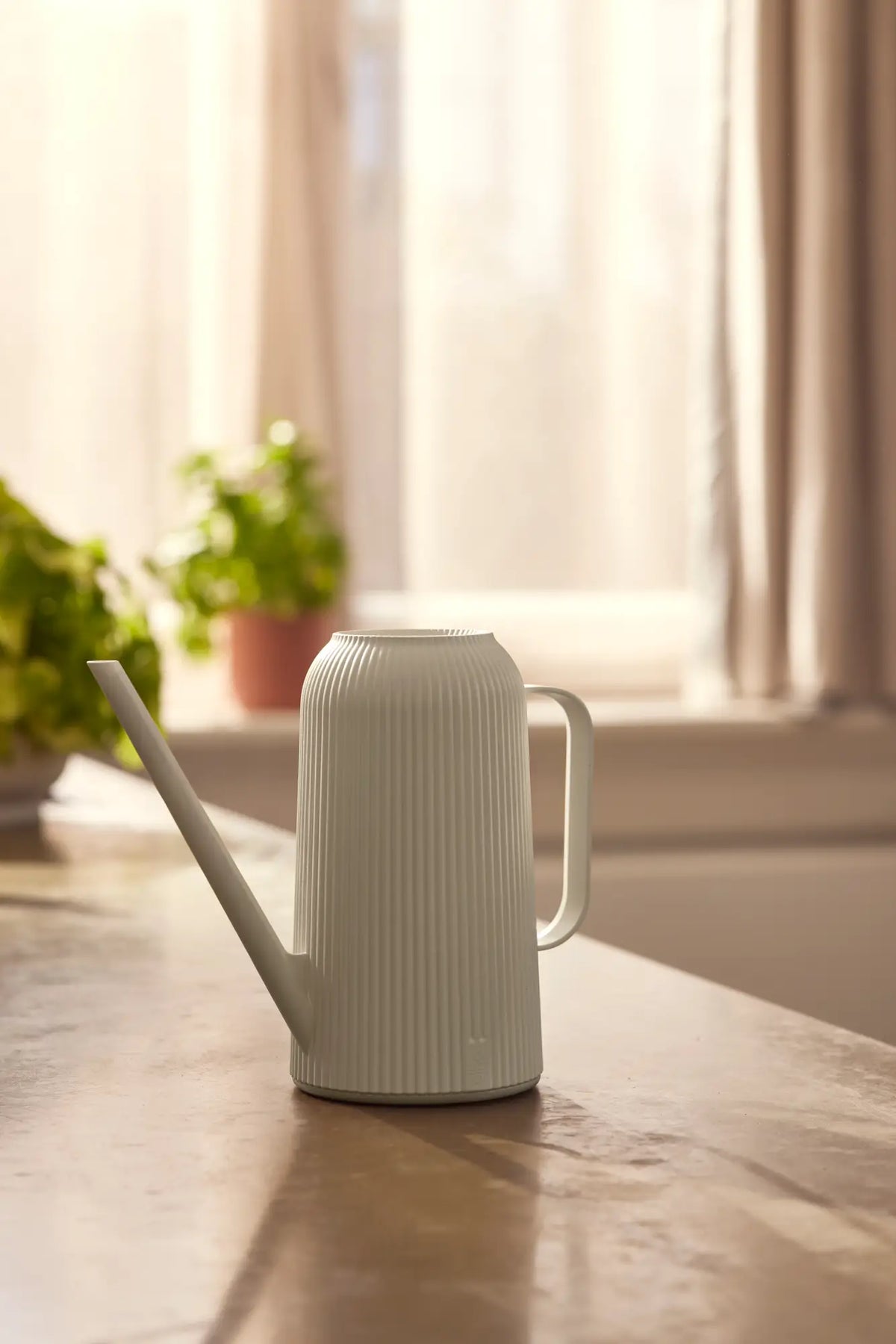 Vibes fold watering can 1.7ltr