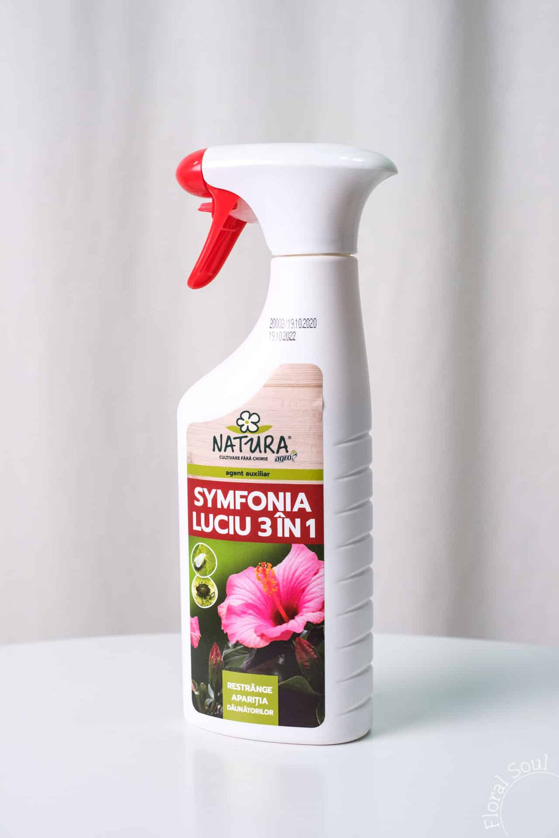 Ulei luciu și combatere dăunători