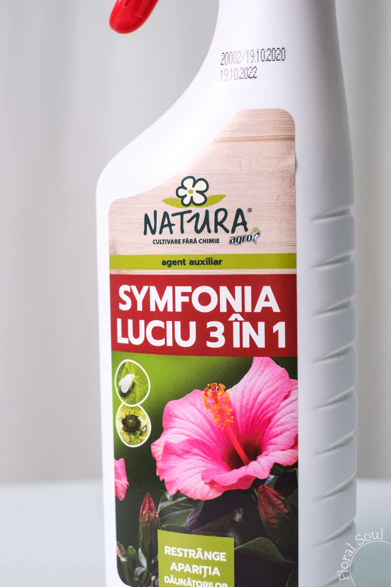 Ulei luciu și combatere dăunători