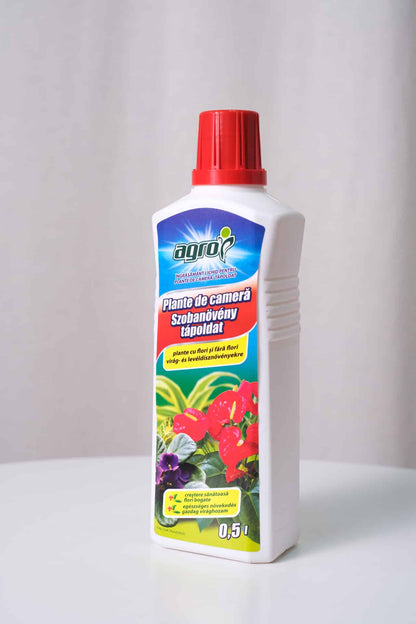 Ingrasamant lichid Universal