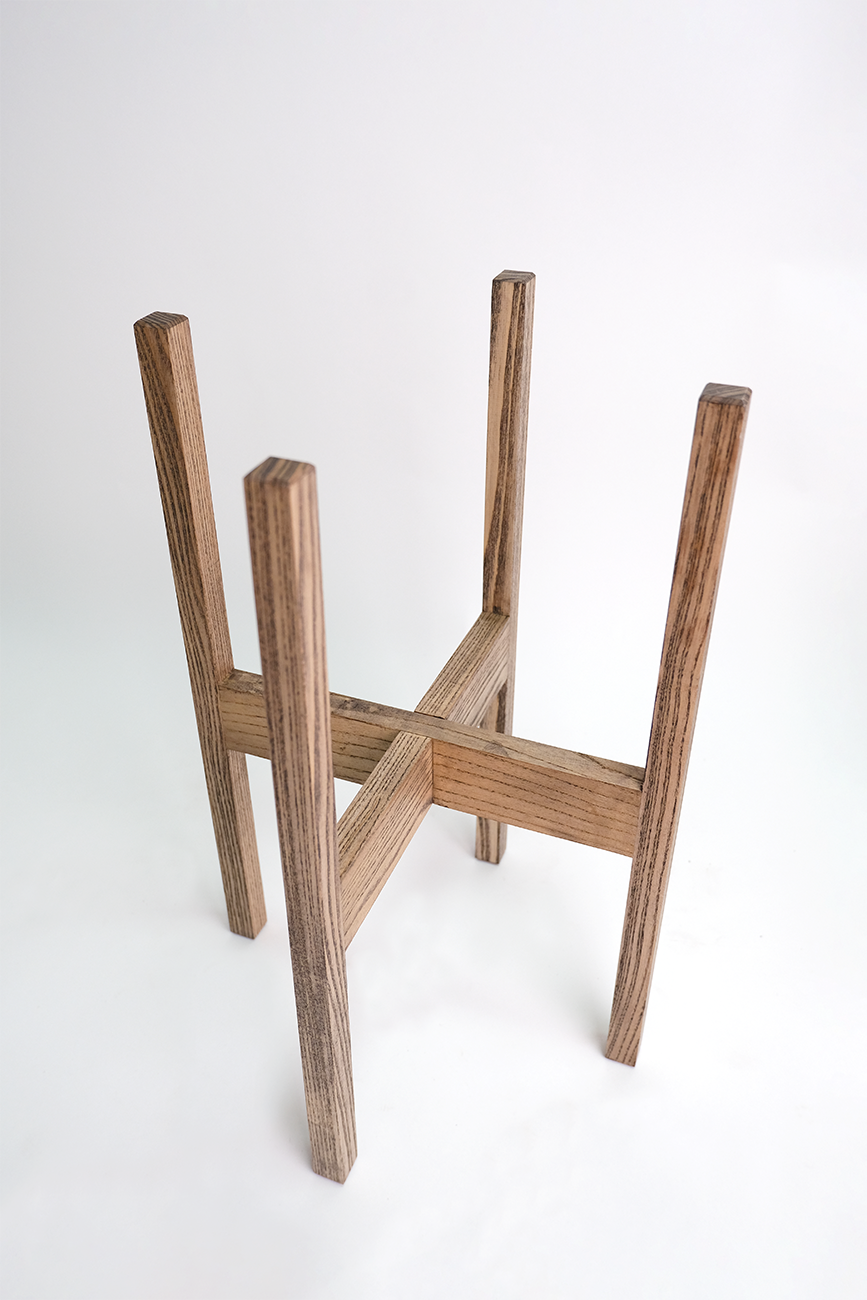 Suport lemn vopsit pătrat